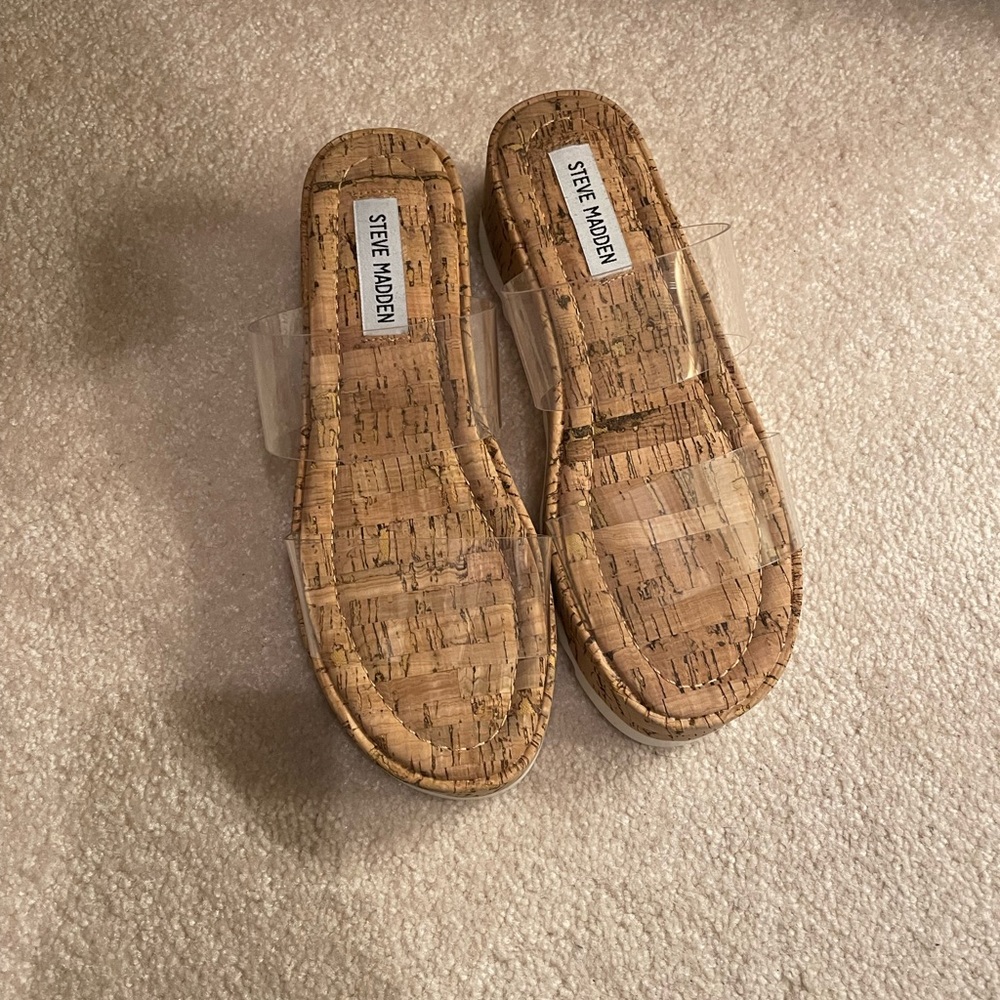 Steve Madden platform sandals